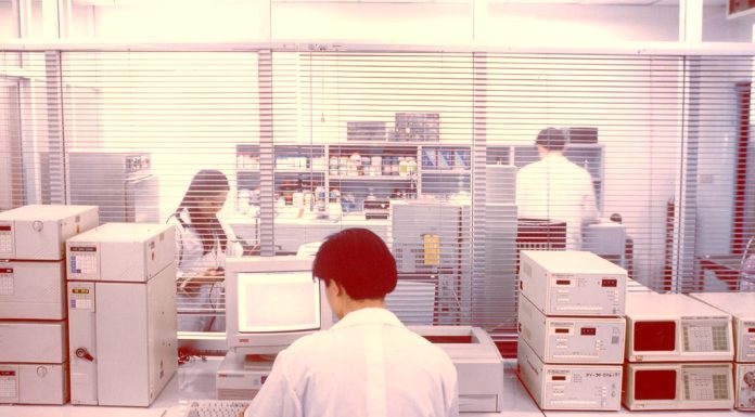 History OldvLaboratory - Bara Scientific