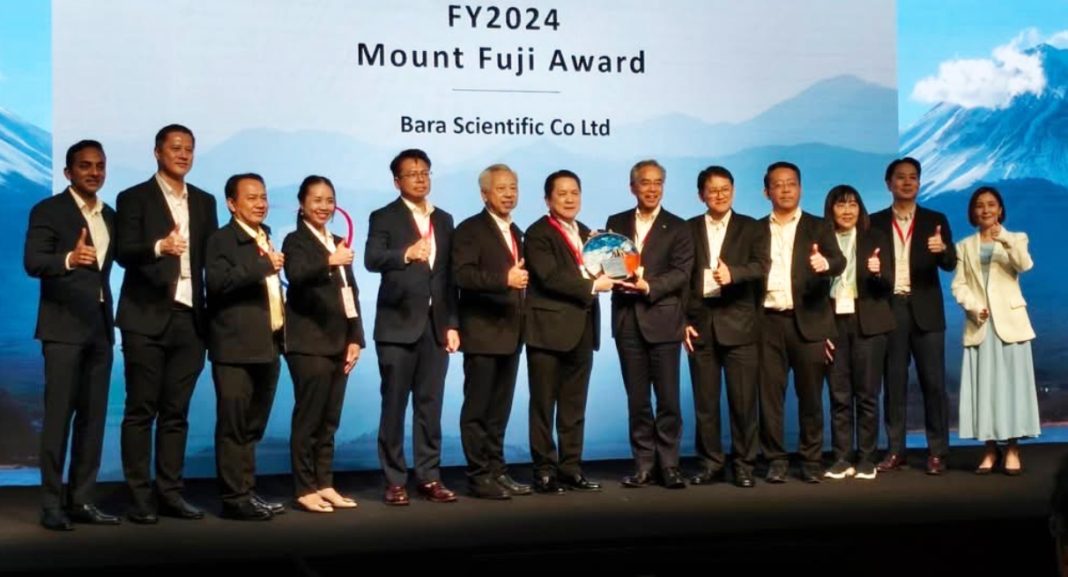 Top of The Top Distributor of the Year 2025 (Mountain Fufi) Award